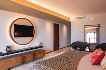 Reef Yucatan Hotel And Convention Center All Inclusive