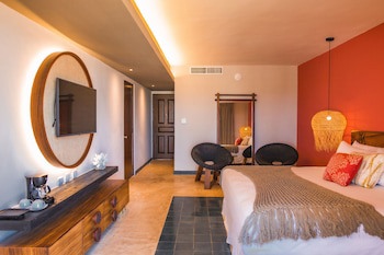 Reef Yucatan Hotel And Convention Center All Inclusive