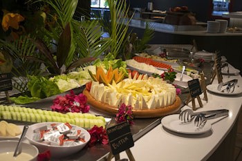 Reef Yucatan Hotel And Convention Center All Inclusive