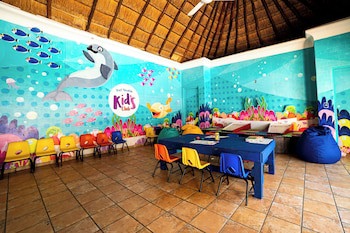 Reef Yucatan Hotel And Convention Center All Inclusive
