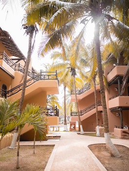 Reef Yucatan Hotel And Convention Center All Inclusive