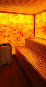 Hotel La Laguna Spa And Golf
