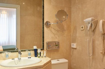 Barrio De Salamanca Suites