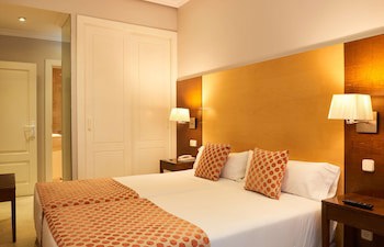 Barrio De Salamanca Suites
