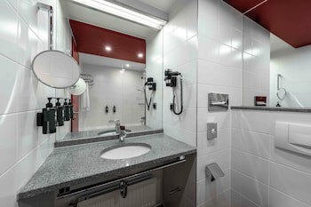 Ramada by Wyndham Essen galeri fotoğrafı