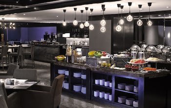 Pullman Kuala Lumpur City Centre Hotel & Residences