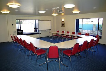 Abbots Hamilton - Hotel And Conference Centre