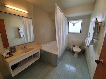 Abbots Hamilton - Hotel And Conference Centre