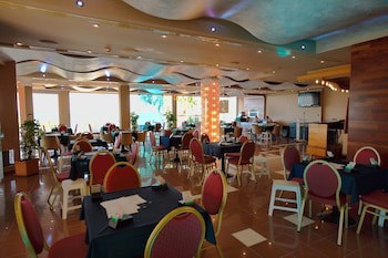 Heliotrope Hotels