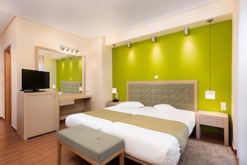 Heliotrope Hotels