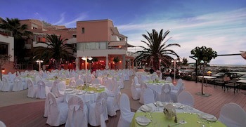 Heliotrope Hotels