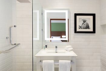 Four Points By Sheraton Dar Es Salaam New Africa