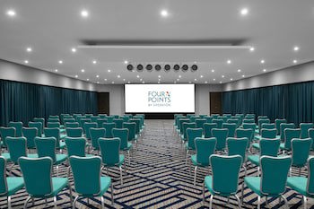 Four Points By Sheraton Dar Es Salaam New Africa