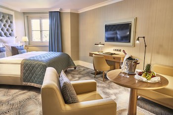 Steigenberger Icon Grandhotel & Spa Petersberg galeri fotoğrafı