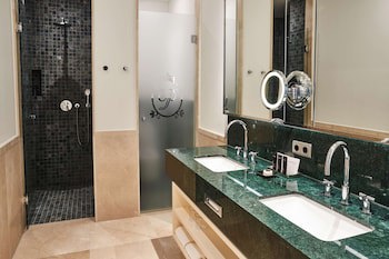 Steigenberger Icon Grandhotel & Spa Petersberg galeri fotoğrafı