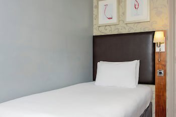 London Croydon Aerodrome Hotel, Bw Signature Collection