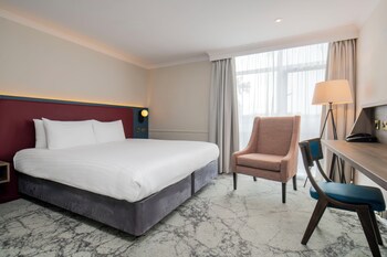 London Croydon Aerodrome Hotel, Bw Signature Collection
