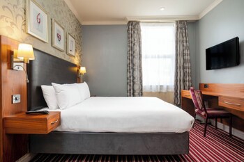 London Croydon Aerodrome Hotel, Bw Signature Collection