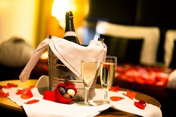 London Croydon Aerodrome Hotel, Bw Signature Collection