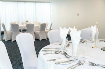 London Croydon Aerodrome Hotel, Bw Signature Collection