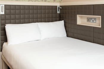 London Croydon Aerodrome Hotel, Bw Signature Collection