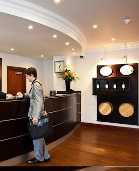 London Croydon Aerodrome Hotel, Bw Signature Collection
