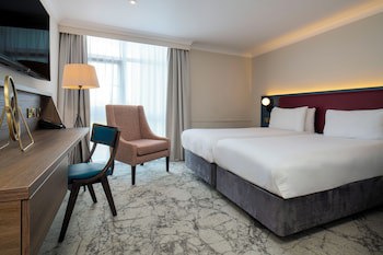 London Croydon Aerodrome Hotel, Bw Signature Collection