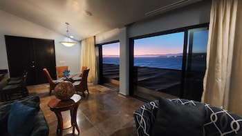 Penasco Del Sol Hotel