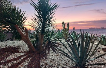 Penasco Del Sol Hotel