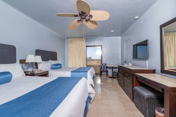 Penasco Del Sol Hotel