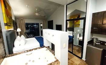 Penasco Del Sol Hotel