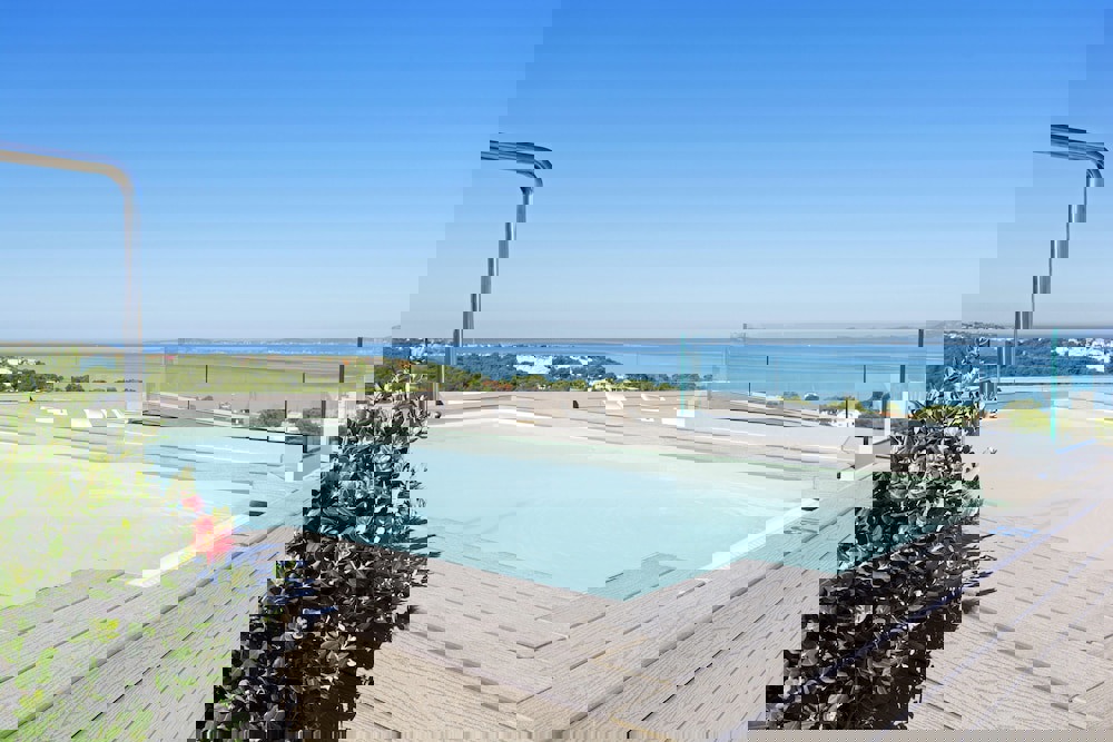 HSM Son Verí - Adults Only