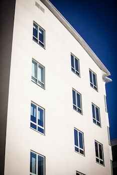 Best Western Hotel River C