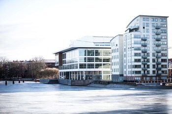 Best Western Hotel River C