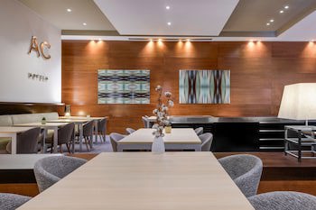 Ac Hotel Alcala De Henares By Marriott