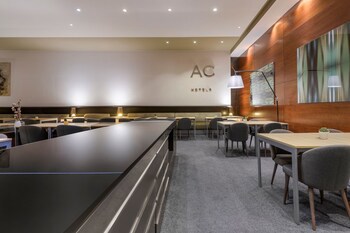Ac Hotel Alcala De Henares By Marriott