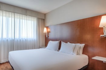 Ac Hotel Alcala De Henares By Marriott