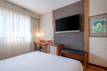 Ac Hotel Alcala De Henares By Marriott