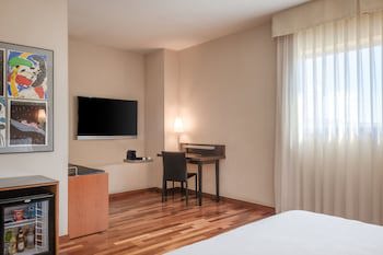 Ac Hotel Alcala De Henares By Marriott