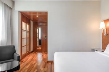 Ac Hotel Alcala De Henares By Marriott