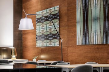 Ac Hotel Alcala De Henares By Marriott