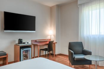 Ac Hotel Alcala De Henares By Marriott