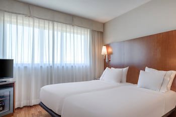 Ac Hotel Alcala De Henares By Marriott
