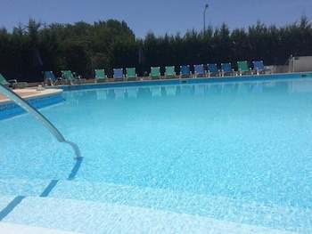 Hotel Meia Lua