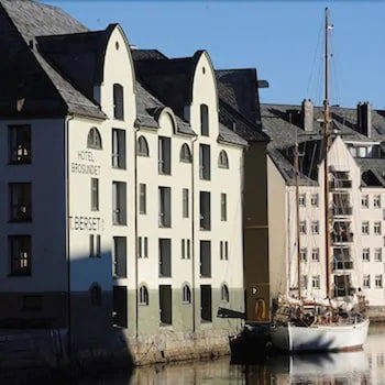 Hotel Brosundet