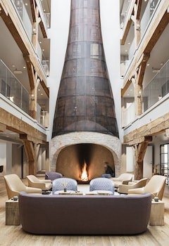 Hotel Brosundet