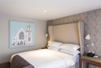 Cottons Hotel & Spa