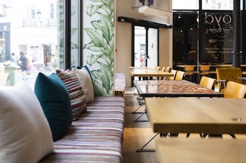 Aris Grand-Place Hotel