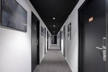 Aris Grand-Place Hotel
