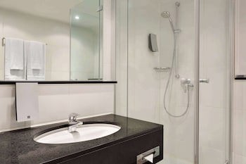 Ramada by Wyndham Muenchen Airport galeri fotoğrafı